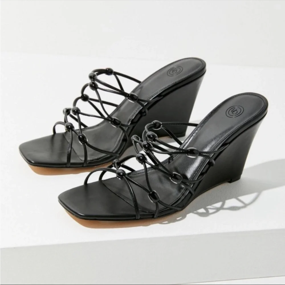 UO Vivian Beaded Wedge